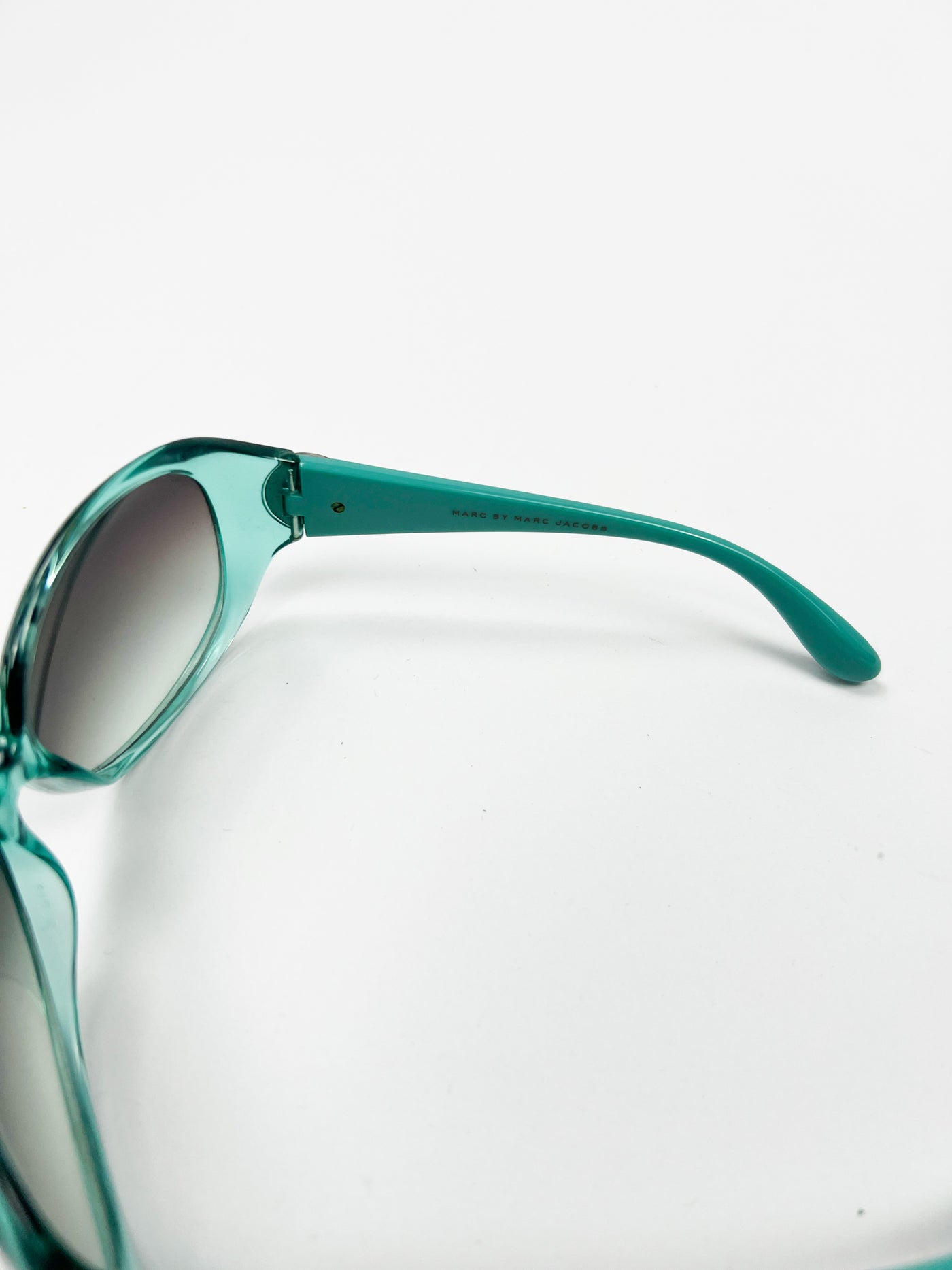 00's Marc Jacobs Oversized Sunglasses in Aqua