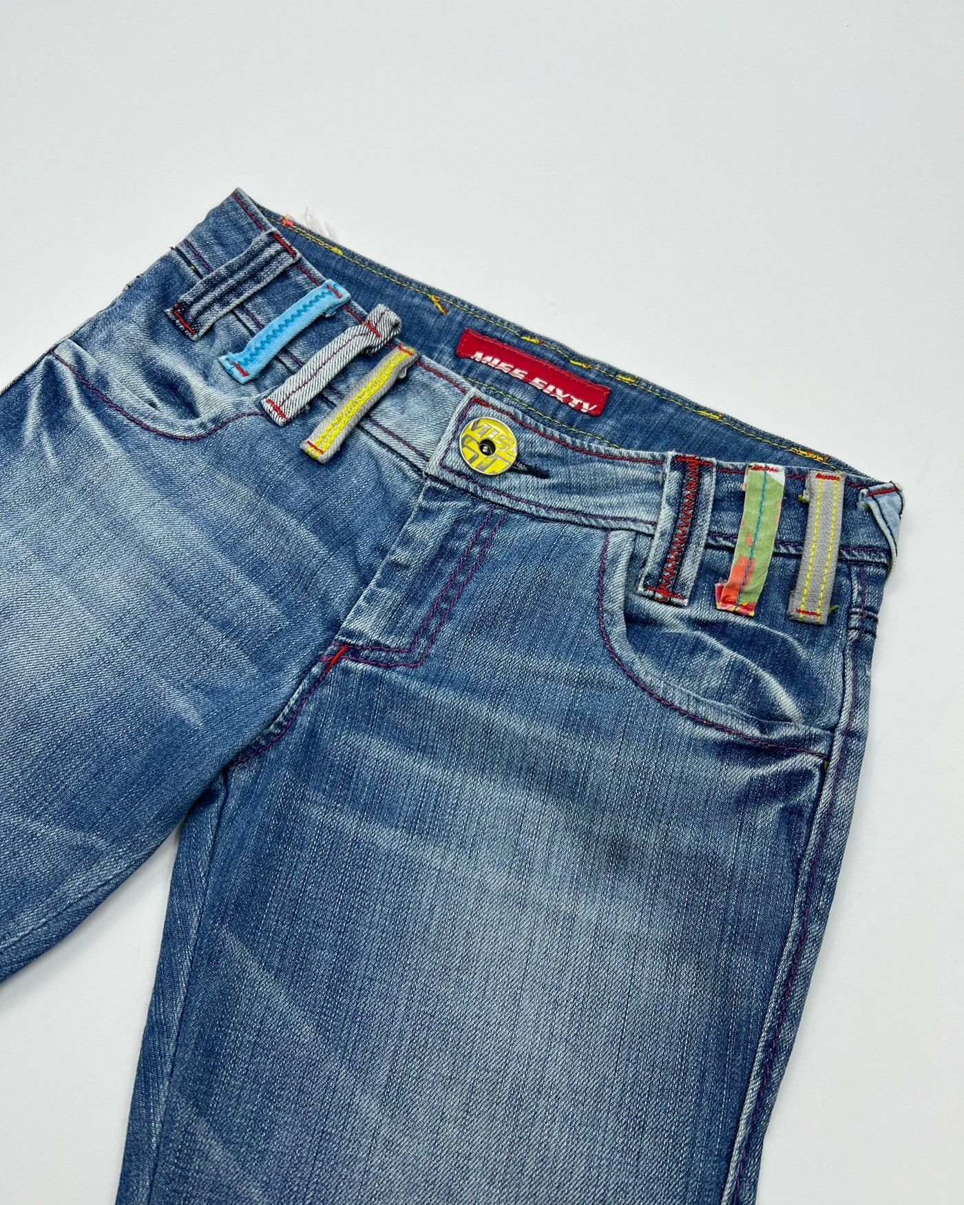 00's Miss Sixty Capri Jeans with Statement Belt Loops - W26
