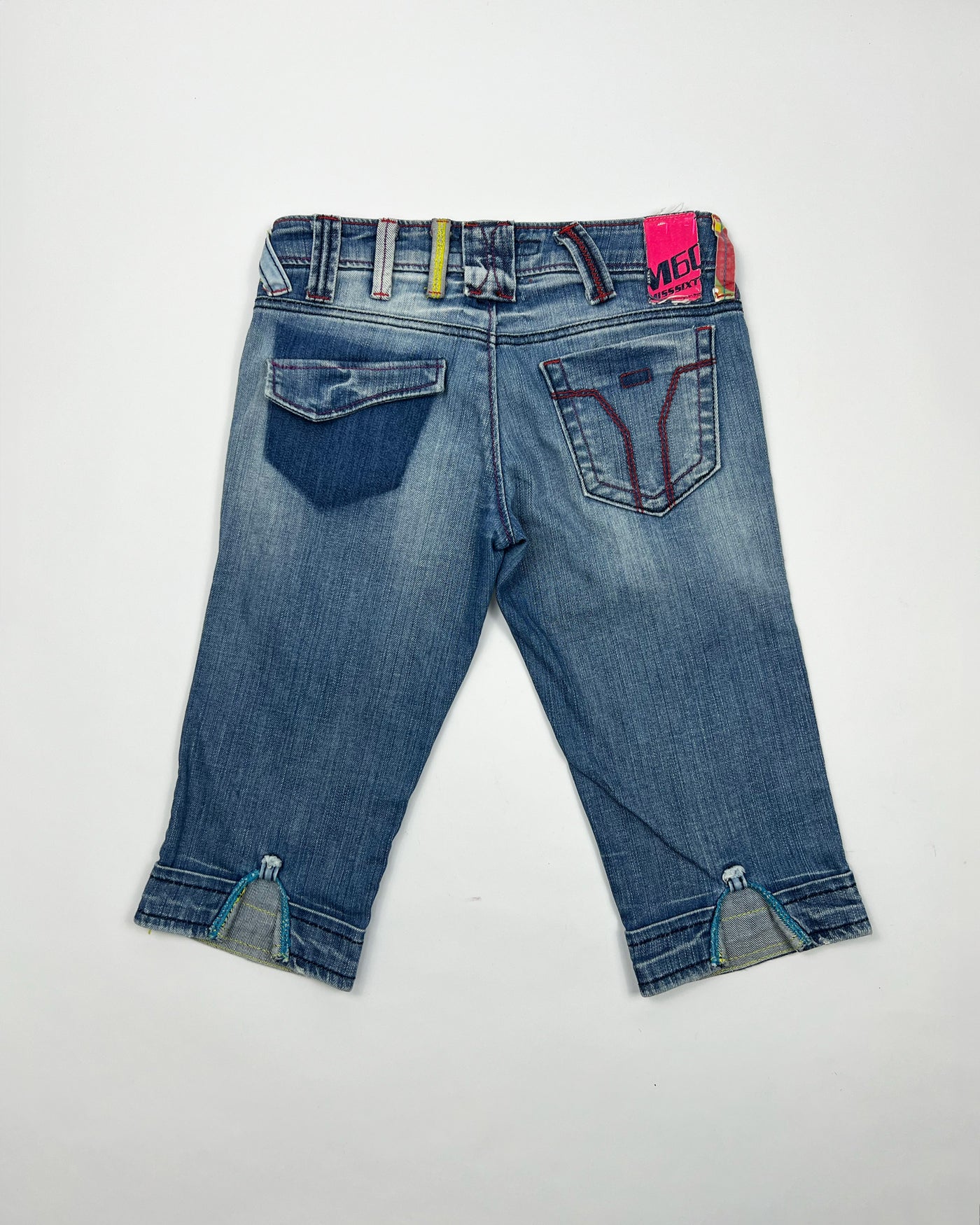 00's Miss Sixty Capri Jeans with Statement Belt Loops - W26