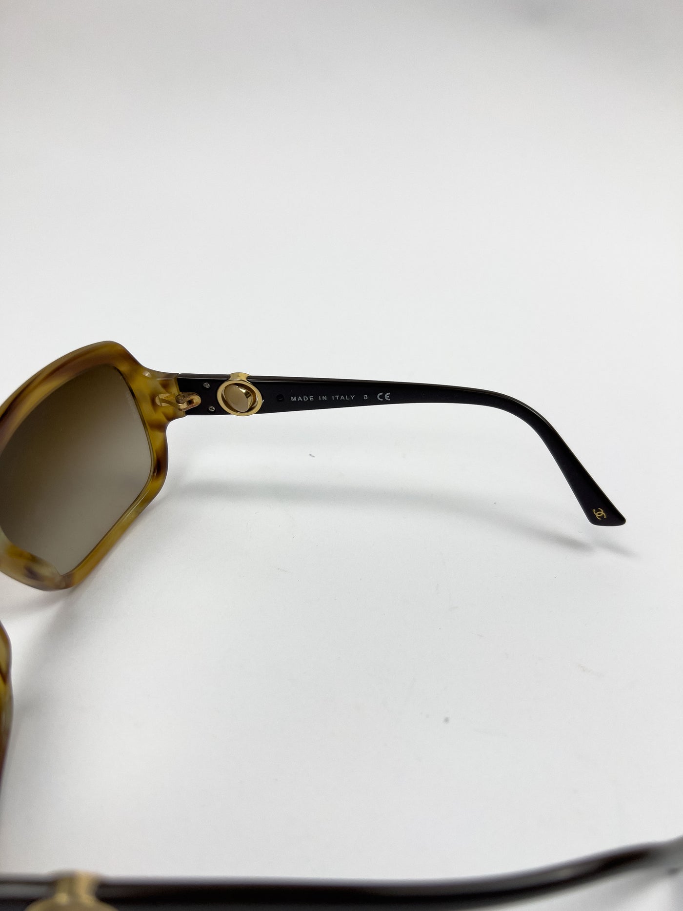 00's Chanel Oversize Sunglasses with Rotatable CC Medallion Charm in Tortoiseshell