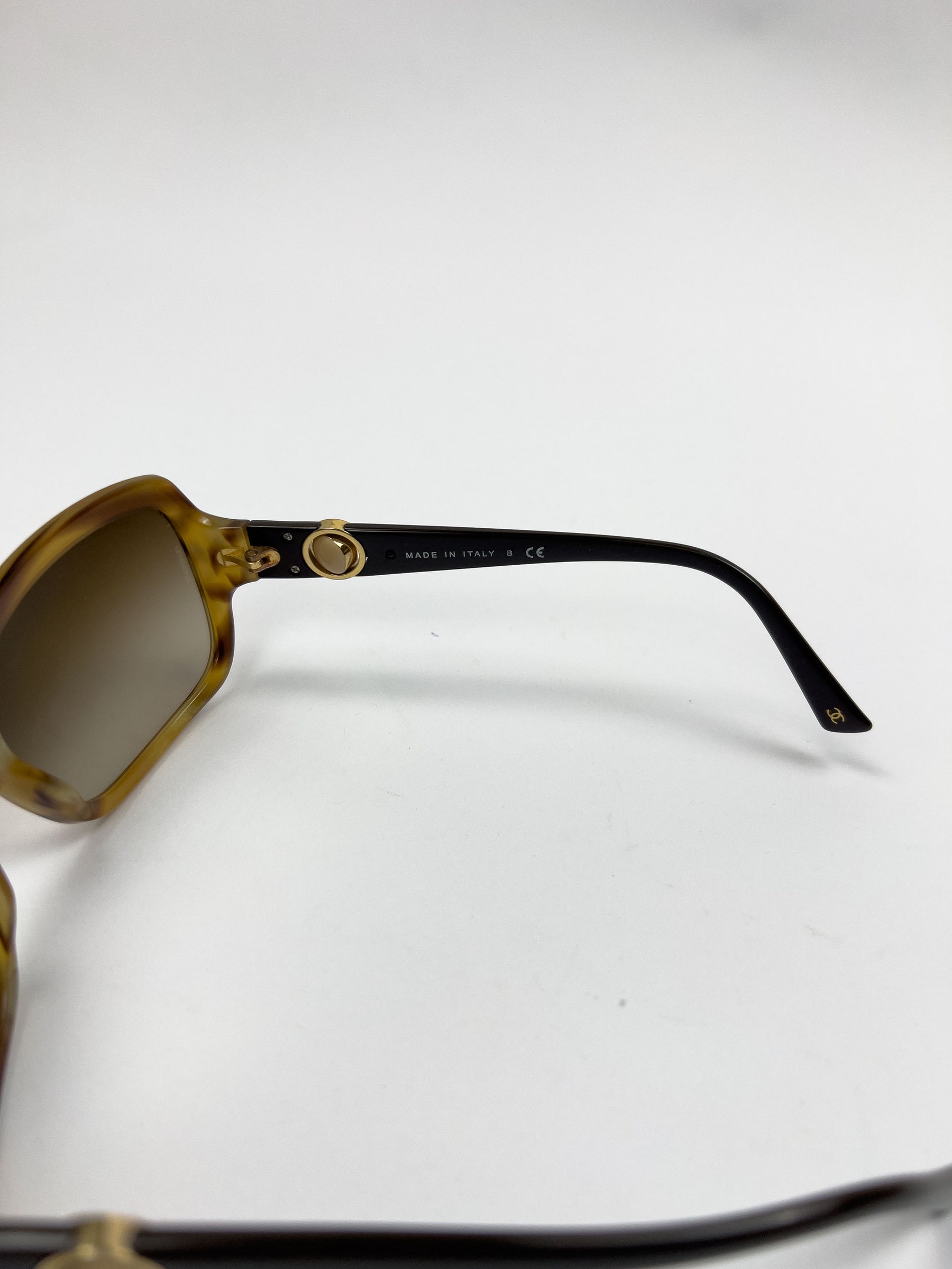 00's Chanel Oversize Sunglasses with Rotatable CC Medallion Charm in Tortoiseshell