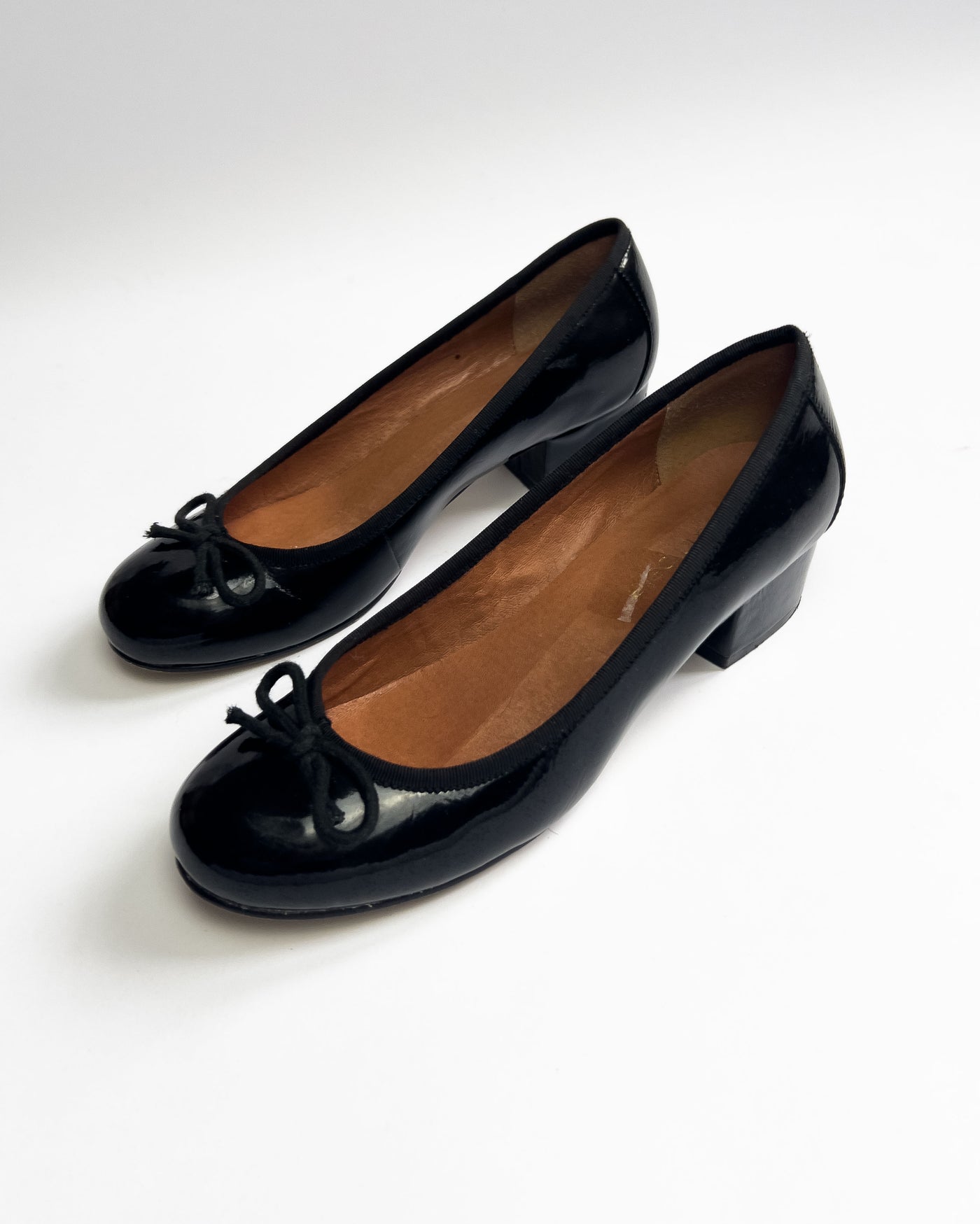 00's Patent Leather Block Heel Ballet Pump in Black - UK 5