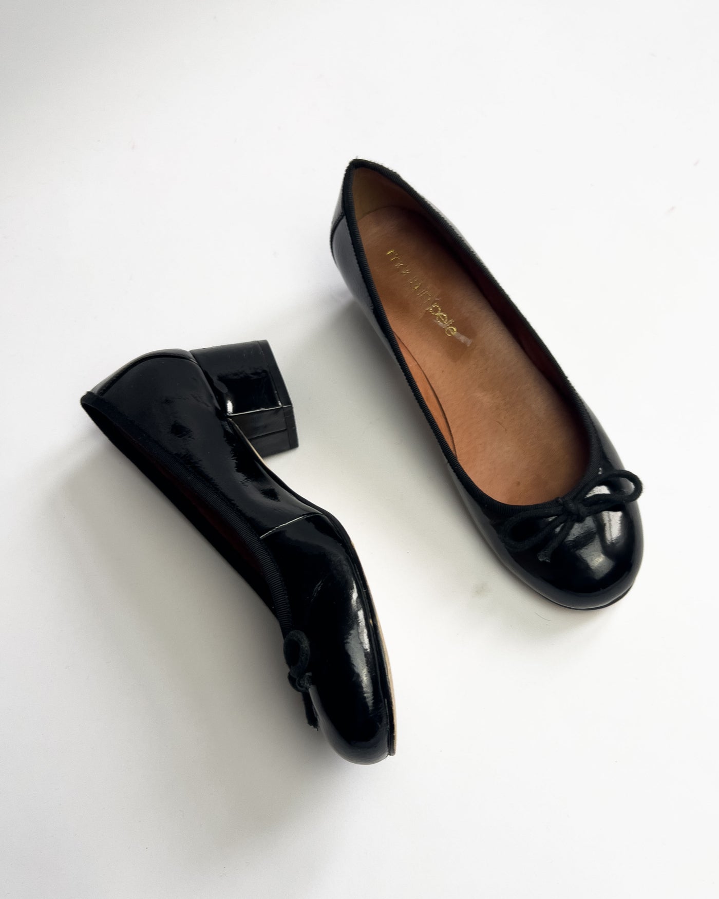 00's Patent Leather Block Heel Ballet Pump in Black - UK 5