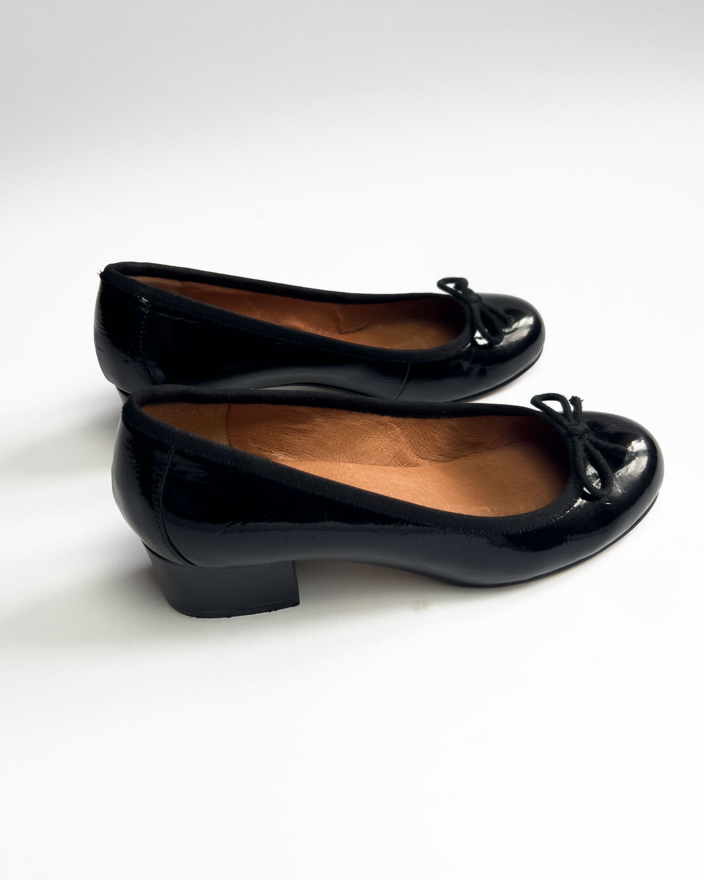 00's Patent Leather Block Heel Ballet Pump in Black - UK 5