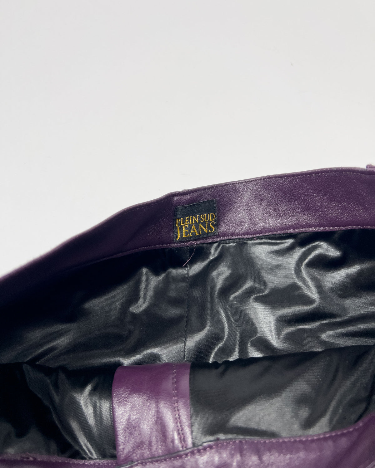 00's Plein Sud Leather Midi Skirt in Plum - XS