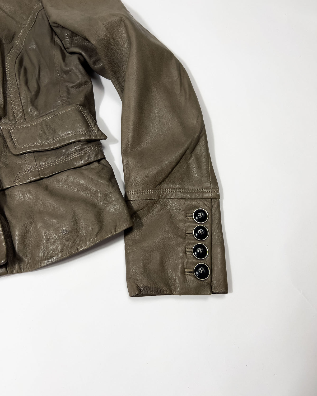 00s Vintage Leather Napoleon Jacket in Khaki - M / L