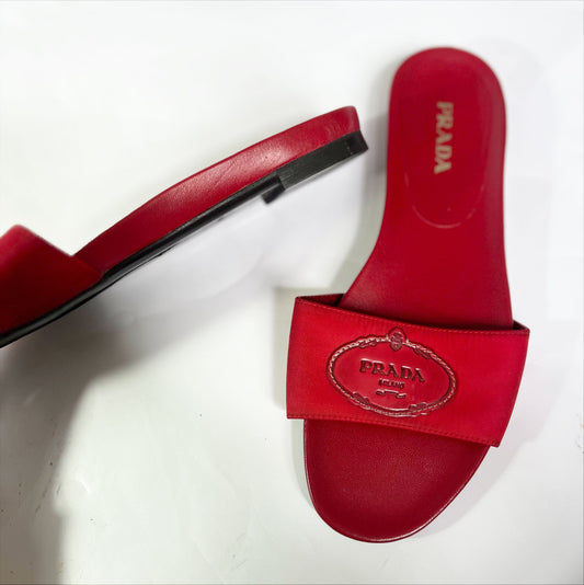 Vintage Prada Leather & Nylon Slide Sandals in Red - UK 6