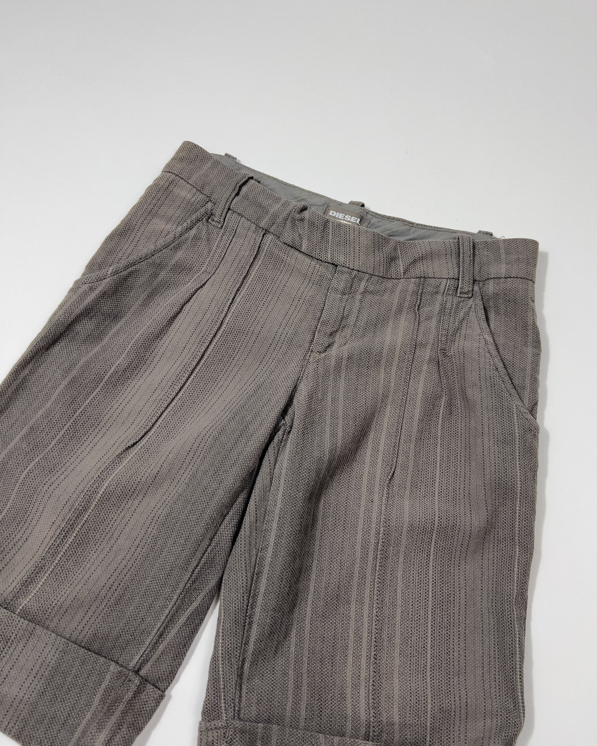 00's Diesel Tailored Bermuda Shorts in Grey - W28