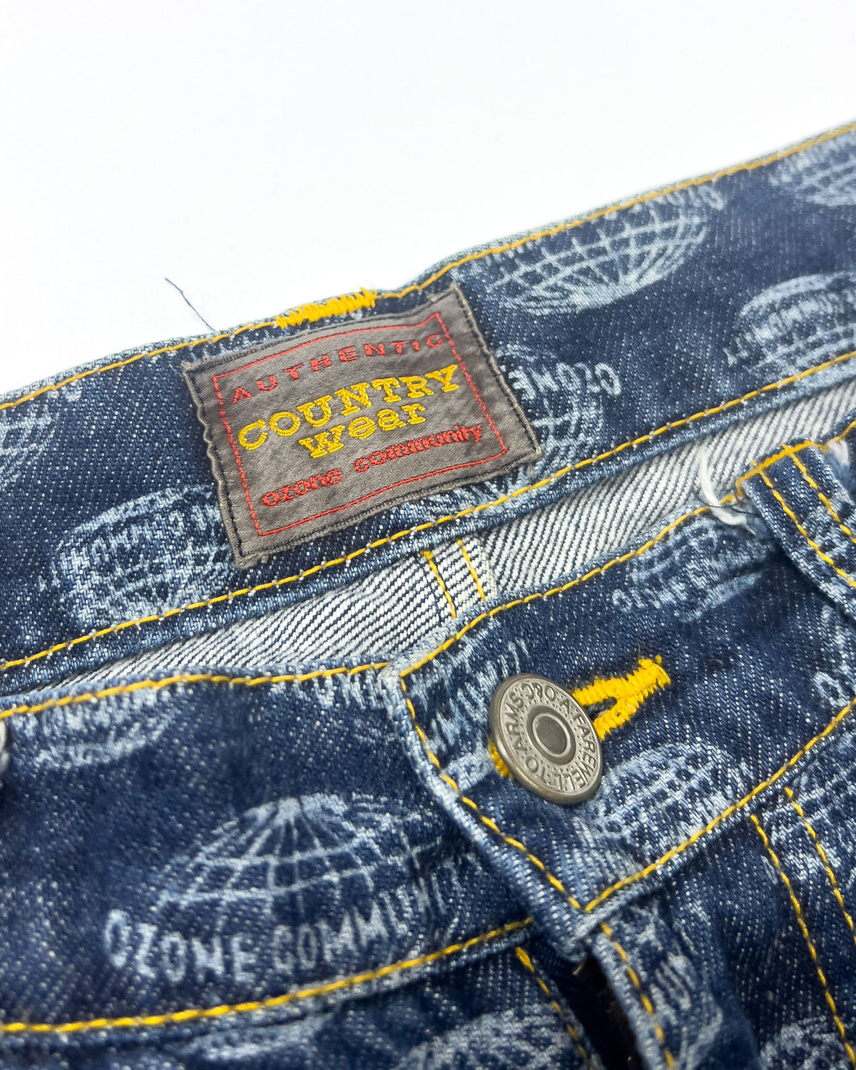 90's Ozone Community x World Denim Logo Printed Straight Leg Jeans - W28"