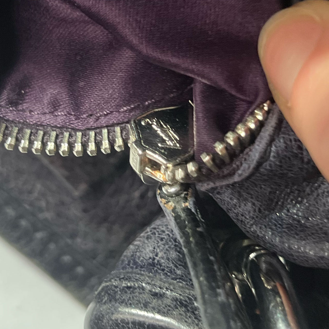 Miu Miu Matelasse Leather Tote in Navy 