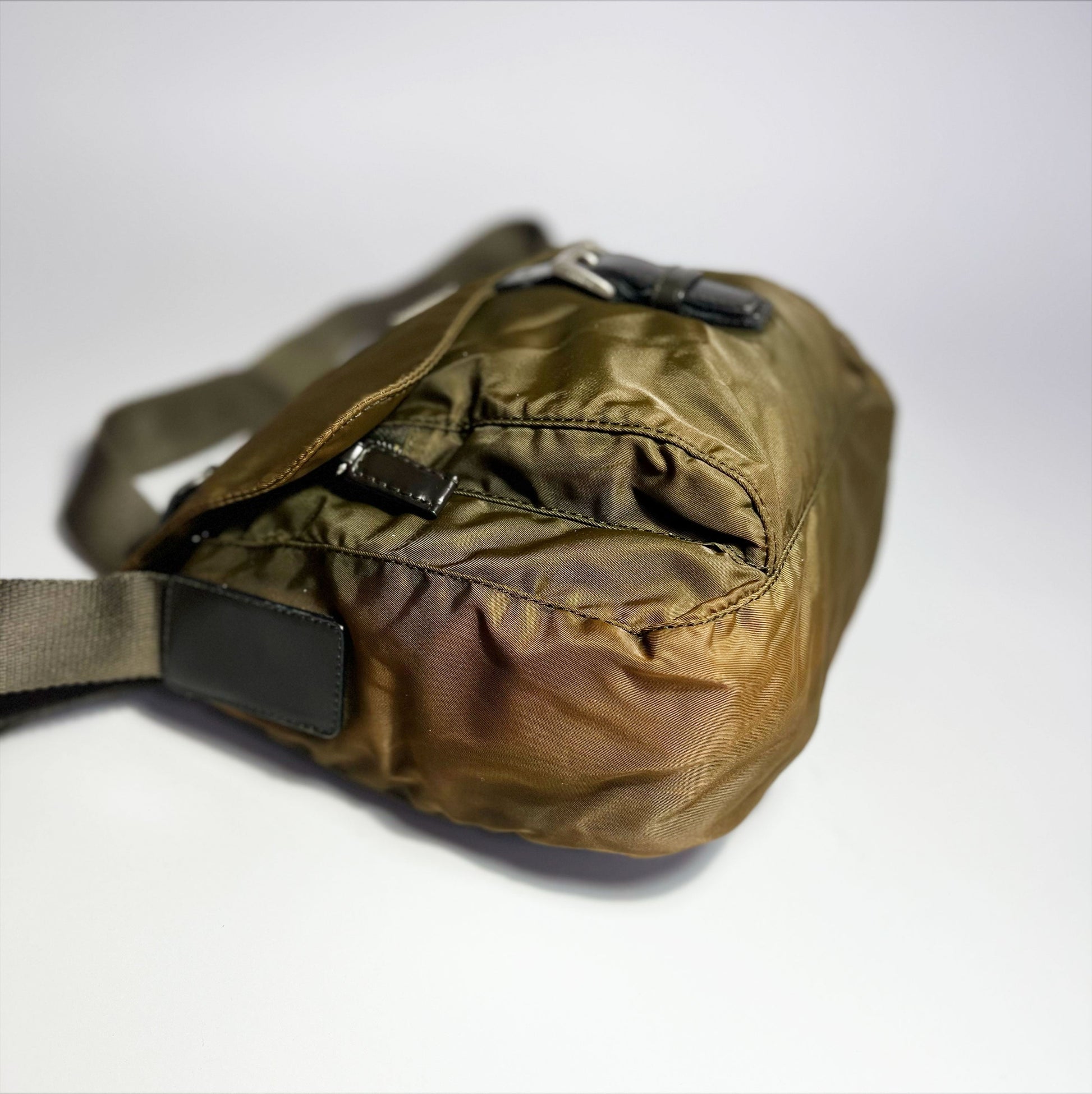 Vintage Prada Tessuto Messenger Crossbody Bag in Olive Green / Khaki 