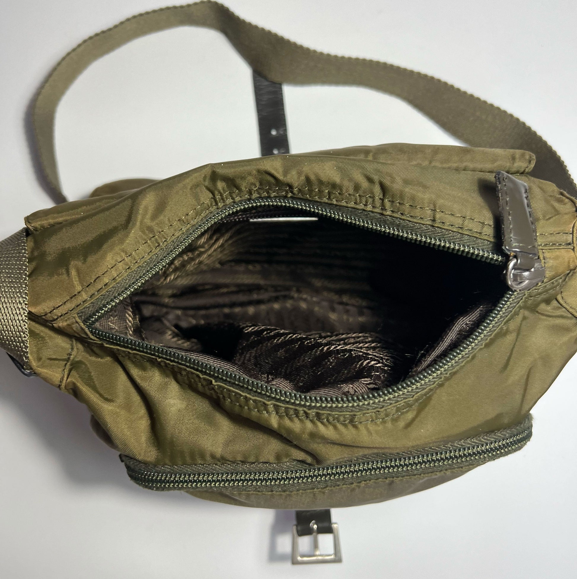 Vintage Prada Tessuto Messenger Crossbody Bag in Olive Green / Khaki 