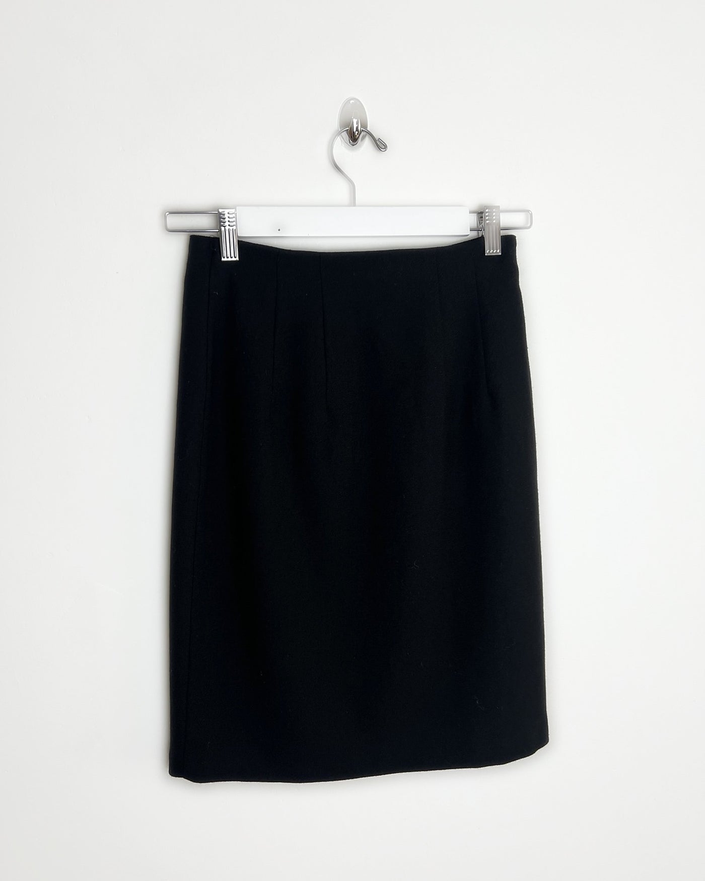 90's Black Wrap Knee Length Skirt in Black - XS