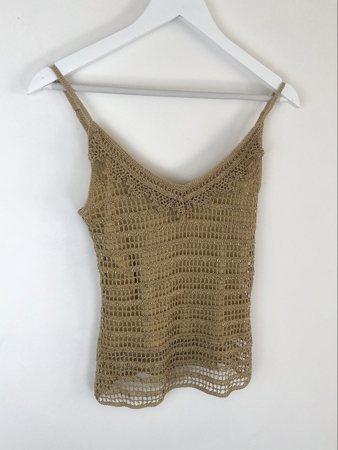 00's Crochet Sequin Cami Top in Gold - S/M