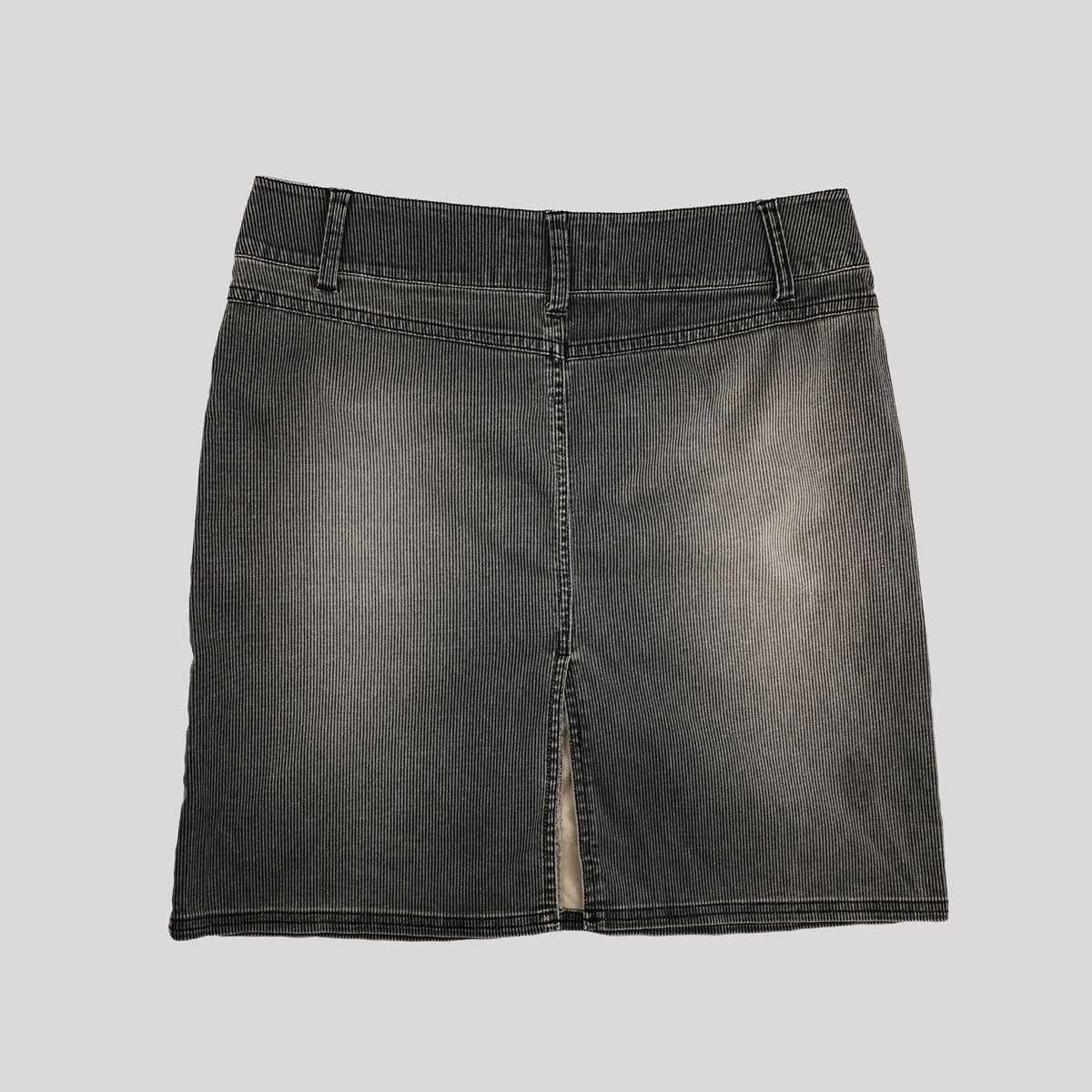 00's Denim Midi Skirt with Popper Waist Belt in Faded Grey - W32