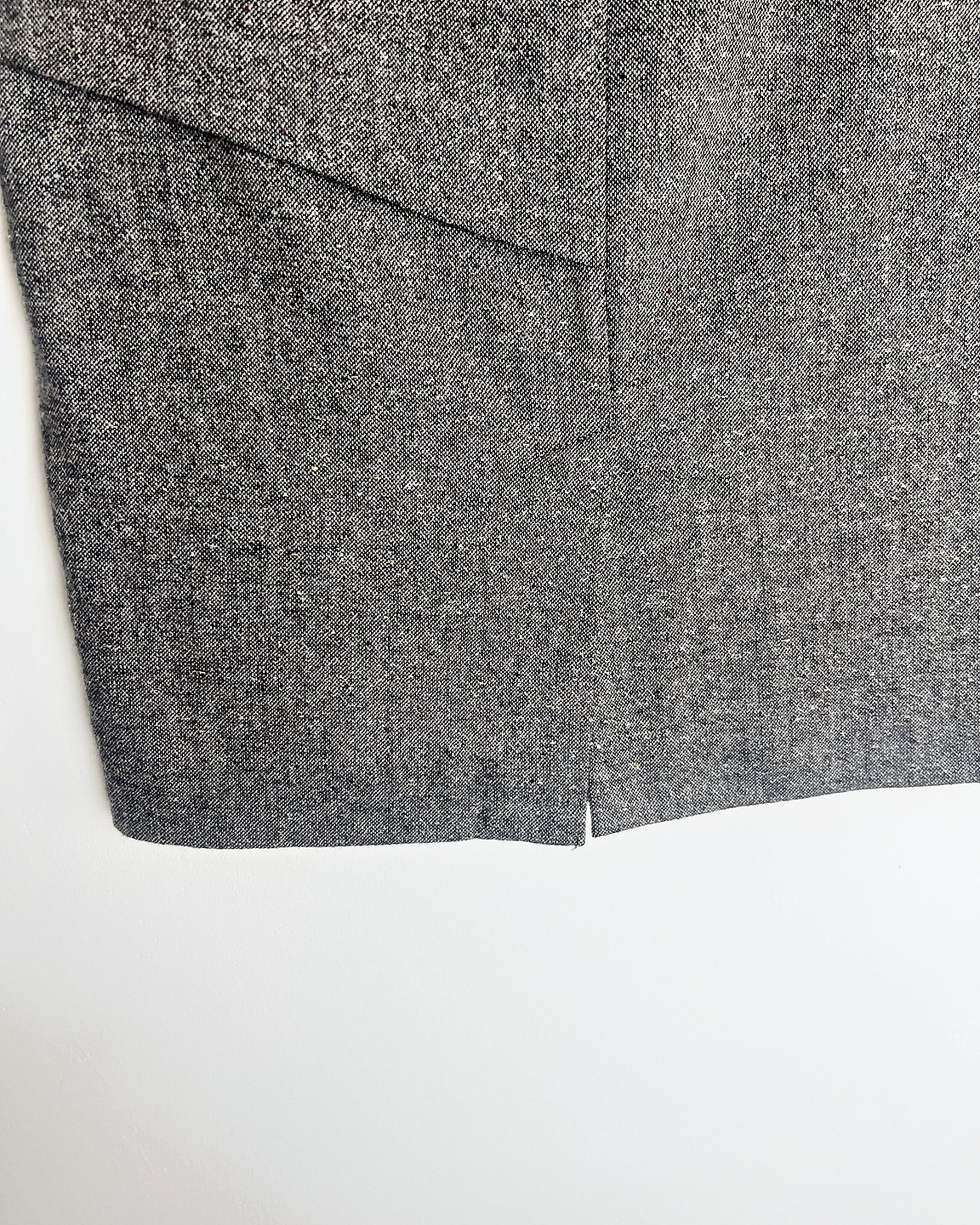 00's Wool Pencil Skirt with Pleat Detail in Grey - S