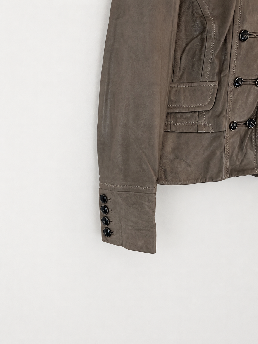 00s Vintage Leather Napoleon Jacket in Khaki - M / L