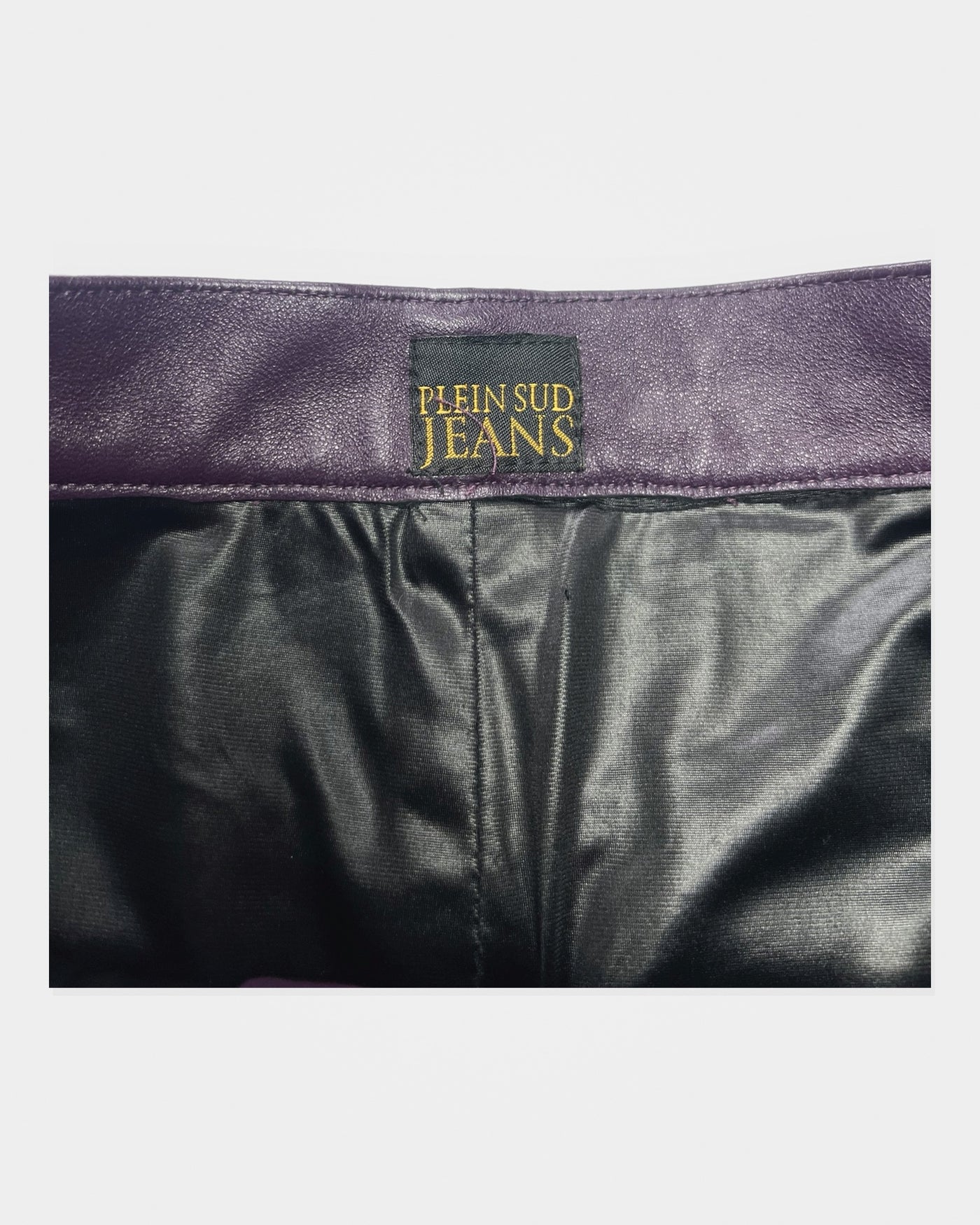 00's Plein Sud Leather Midi Skirt in Plum - XS