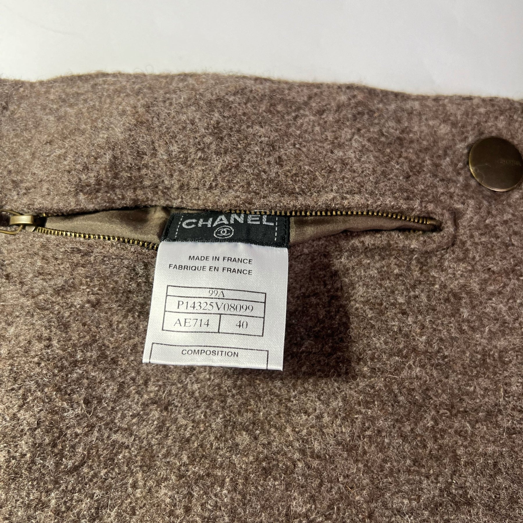 product_name