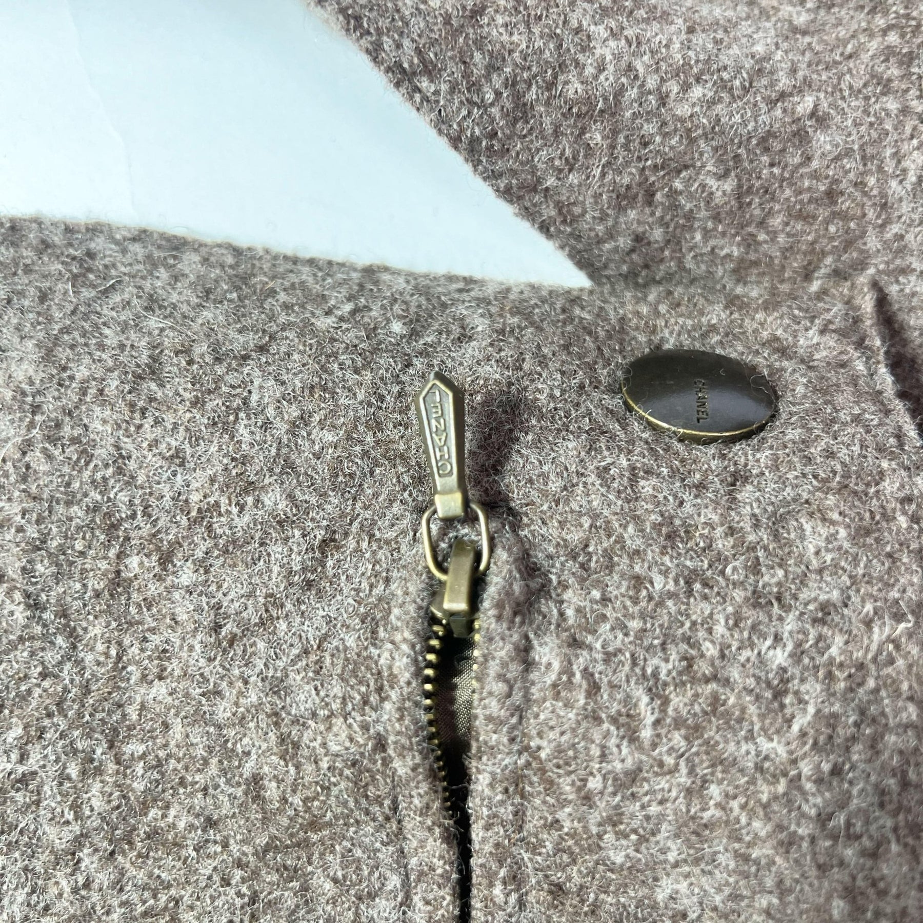 product_name