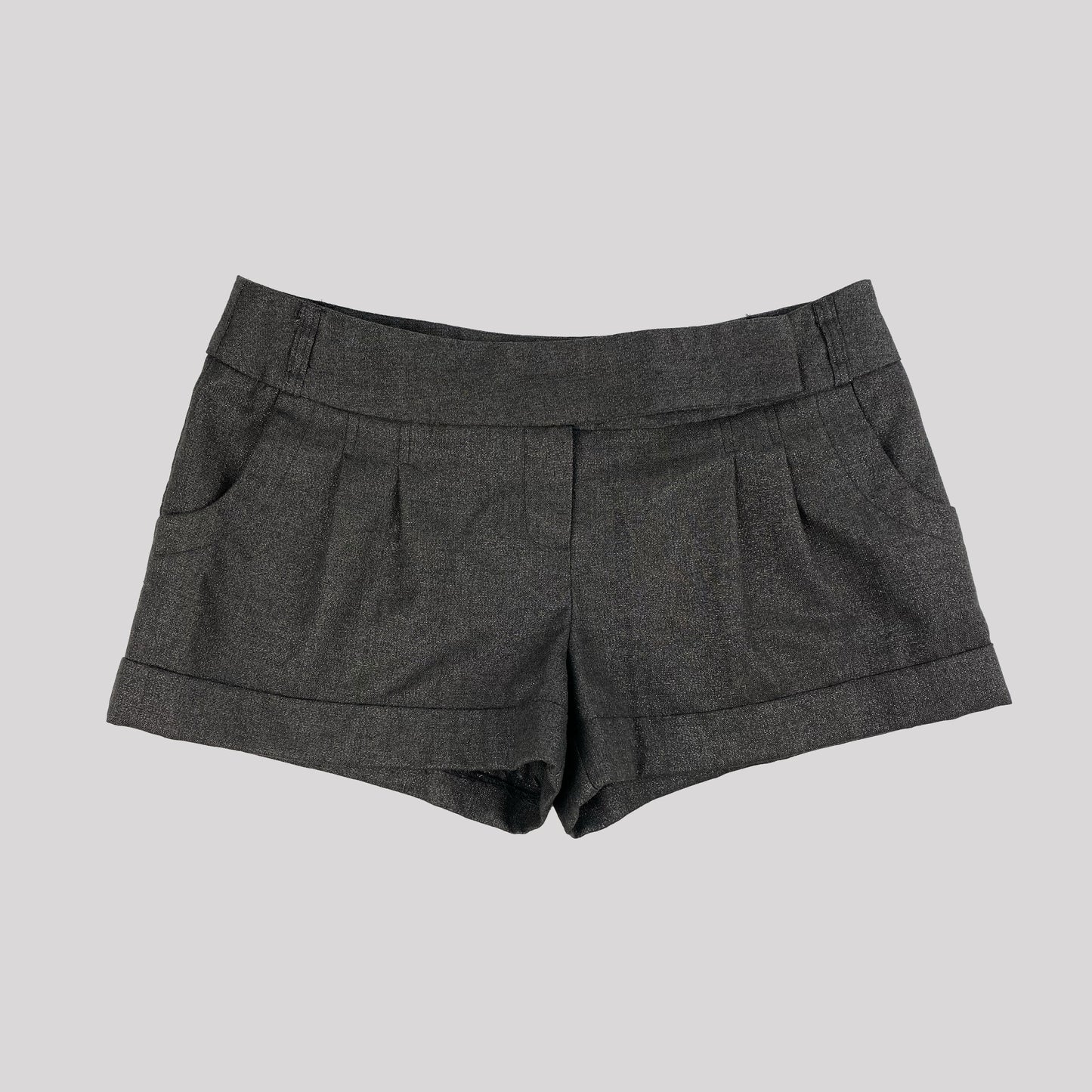 00's Metallic Lowrise Tailored Shorts in Silver - W31"