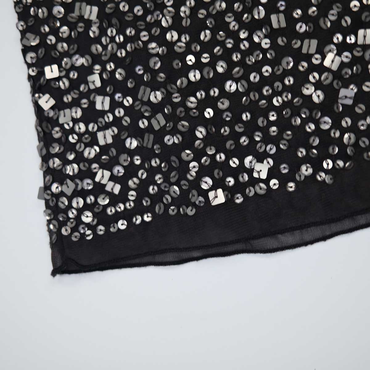 silver sewuin top 