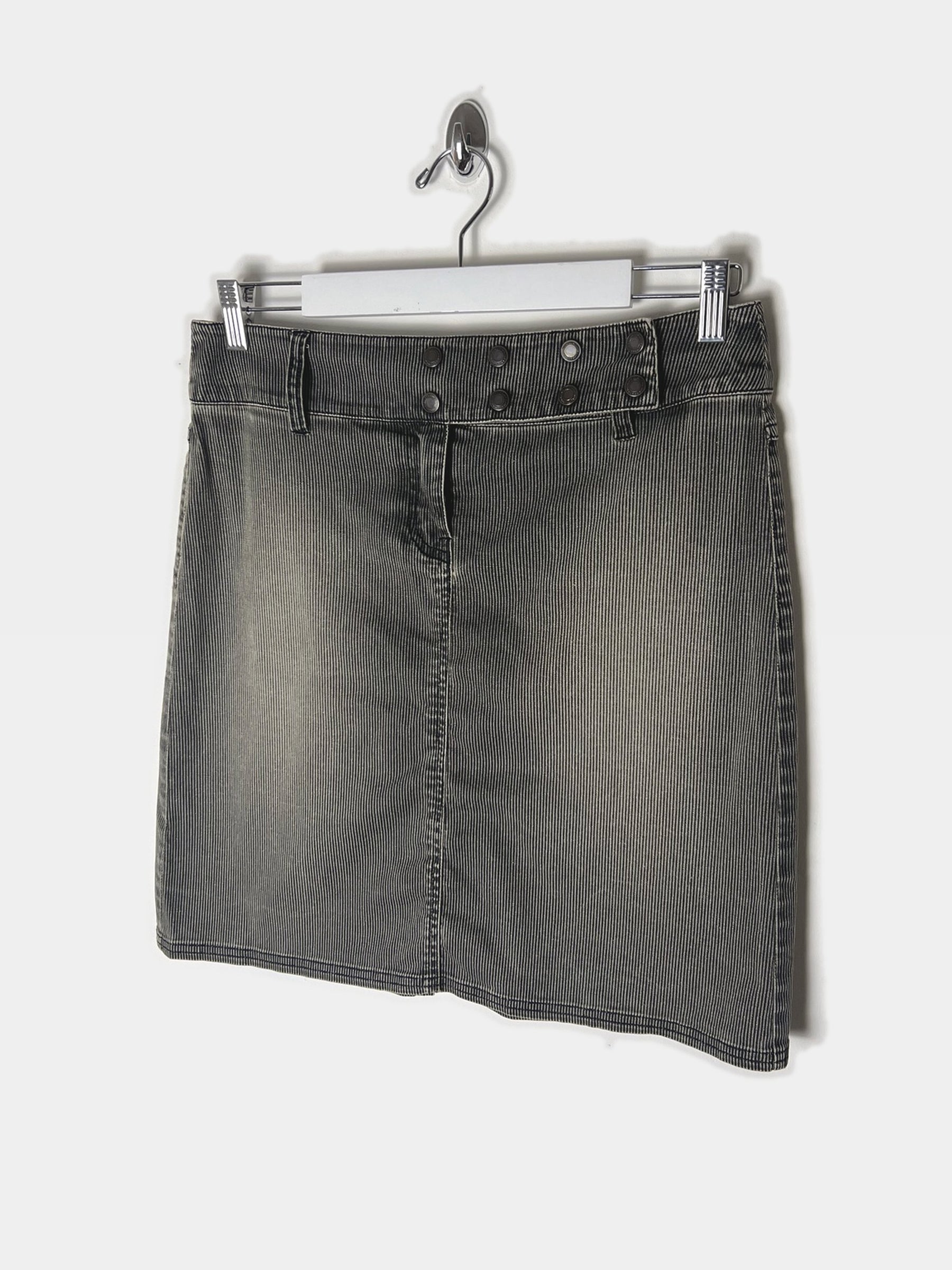 00's Denim Midi Skirt with Popper Waist Belt in Faded Grey - W32